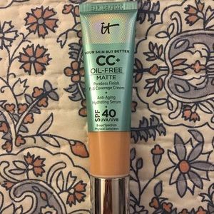 IT Cosmetics CC Cream Matte Light Medium